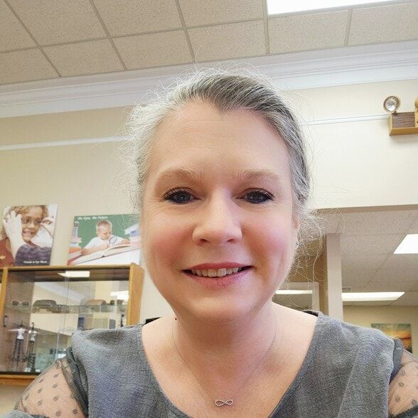 Land Listing Agent Photo