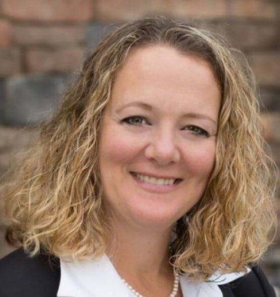 Land Listing Agent Photo