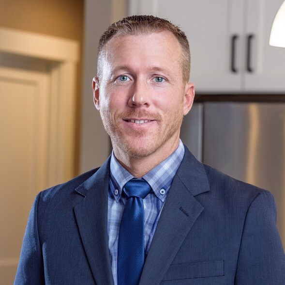 Land Listing Agent Photo