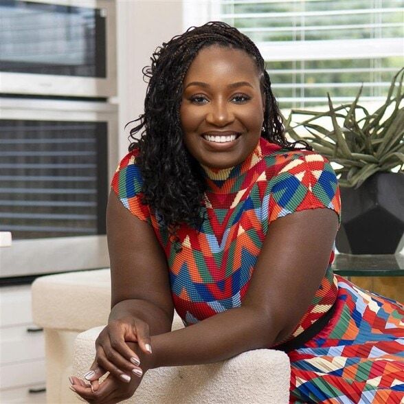 Land Listing Agent Photo