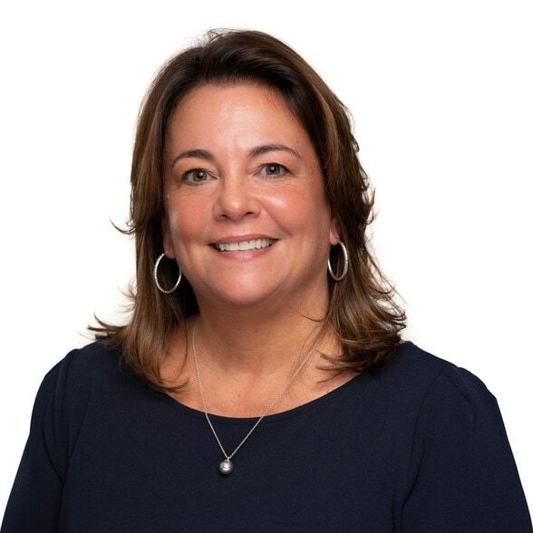 Land Listing Agent Photo