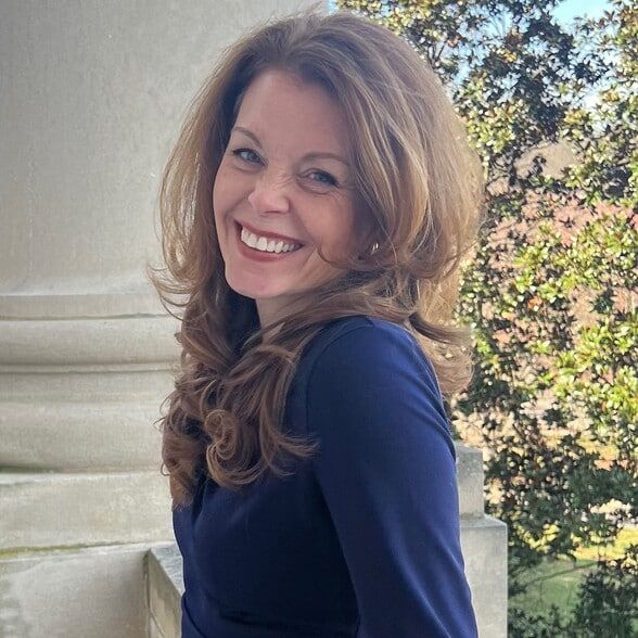 Land Listing Agent Photo