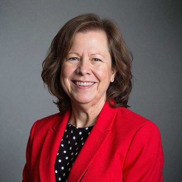 Land Listing Agent Photo