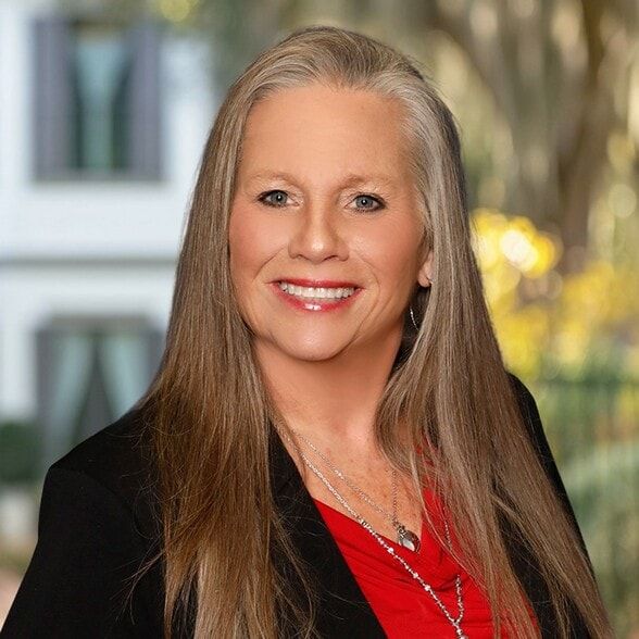 Land Listing Agent Photo