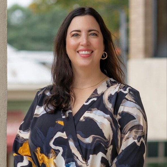 Land Listing Agent Photo