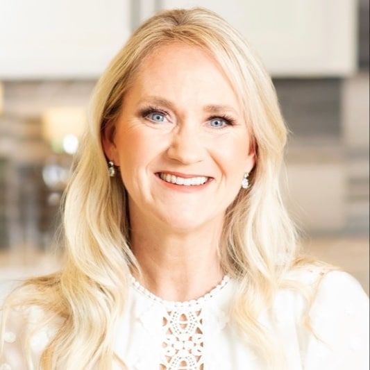 Land Listing Agent Photo