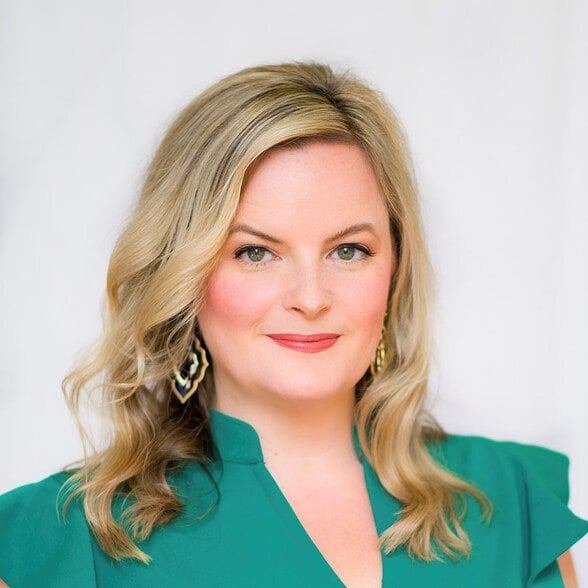 Land Listing Agent Photo