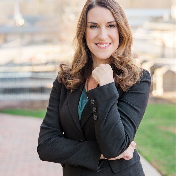 Land Listing Agent Photo