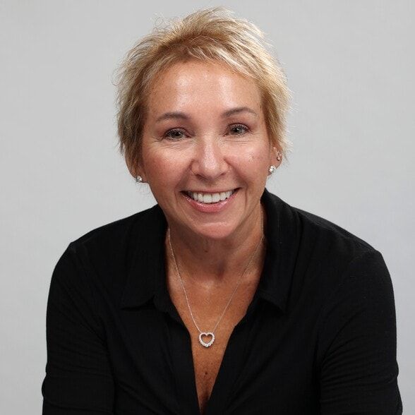 Land Listing Agent Photo