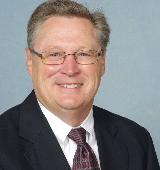 Land Listing Agent Photo