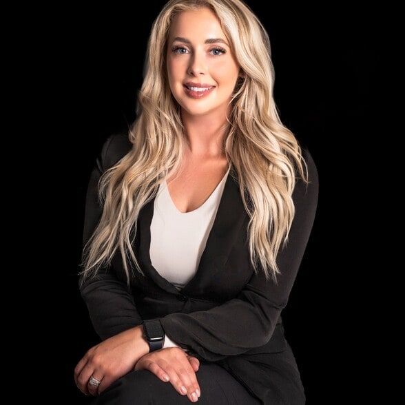 Land Listing Agent Photo