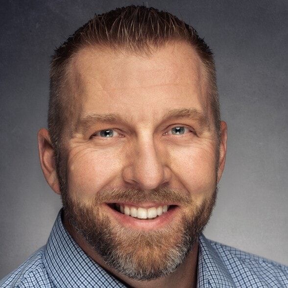 Land Listing Agent Photo