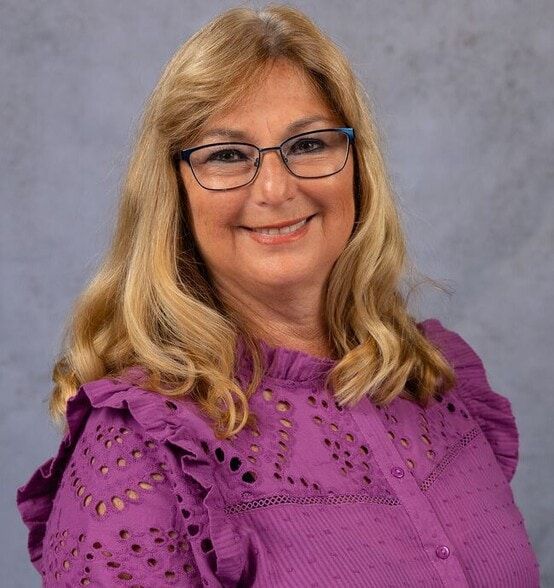 Land Listing Agent Photo