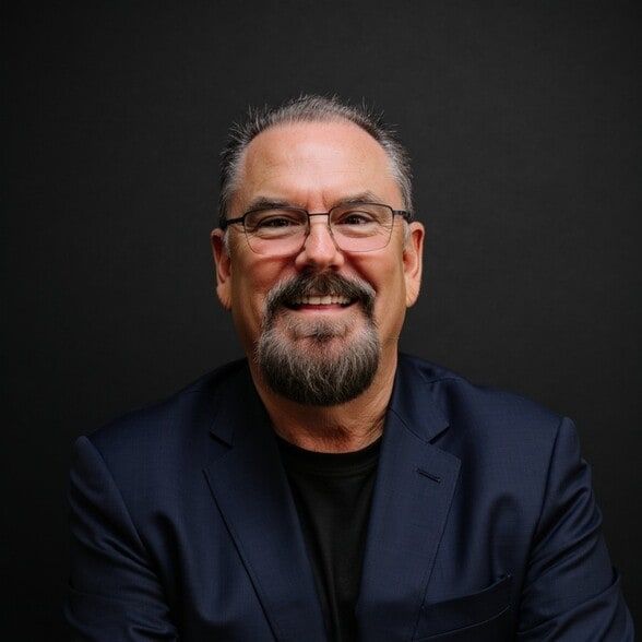 Land Listing Agent Photo