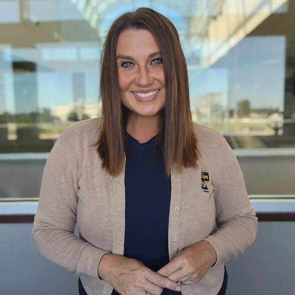 Land Listing Agent Photo