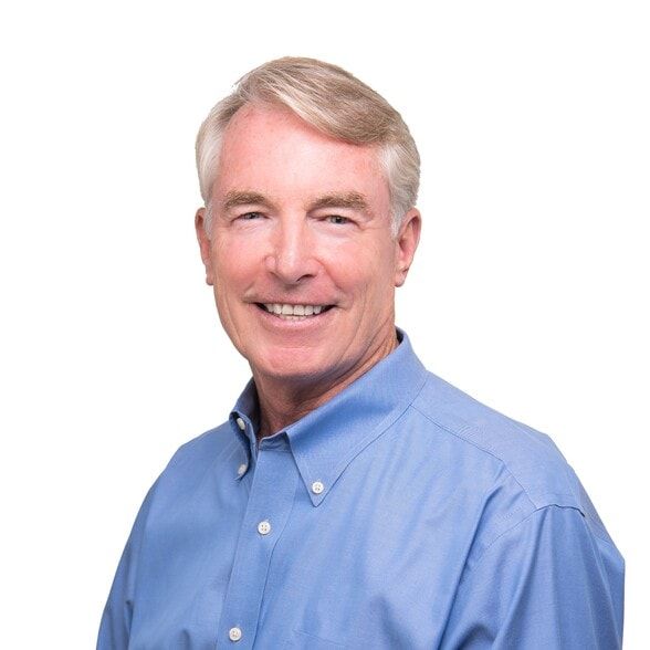 Land Listing Agent Photo