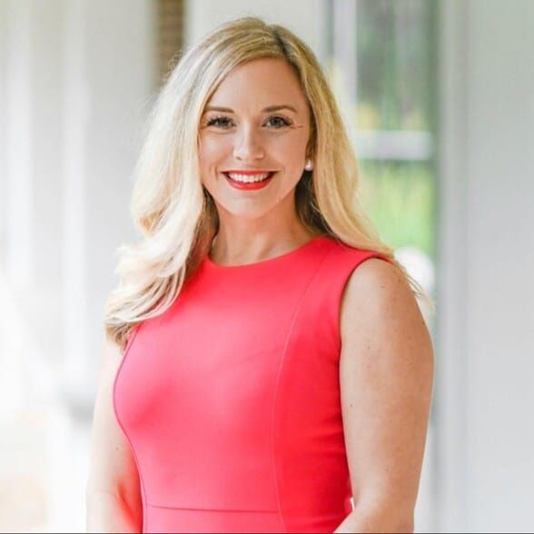 Land Listing Agent Photo