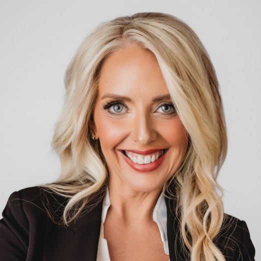 Land Listing Agent Photo