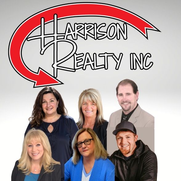 Land Listing Agent Photo