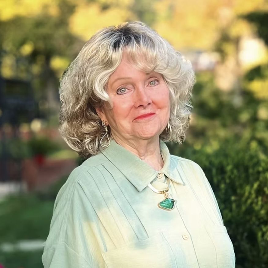 Land Listing Agent Photo