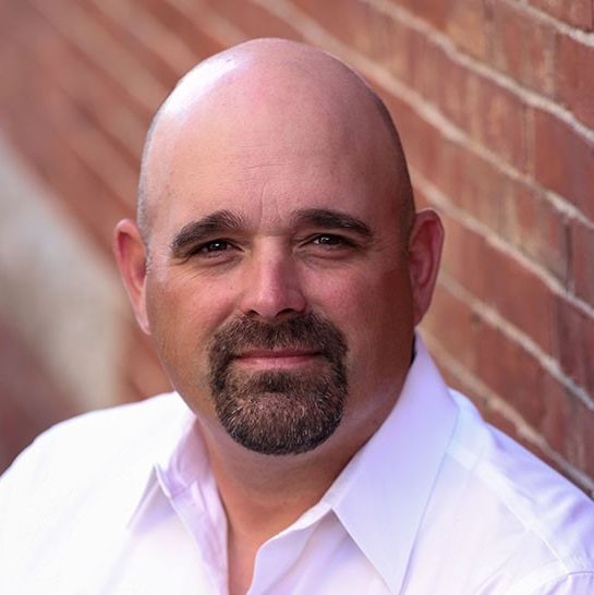 Land Listing Agent Photo