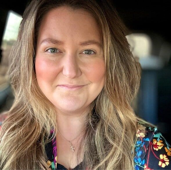 Land Listing Agent Photo