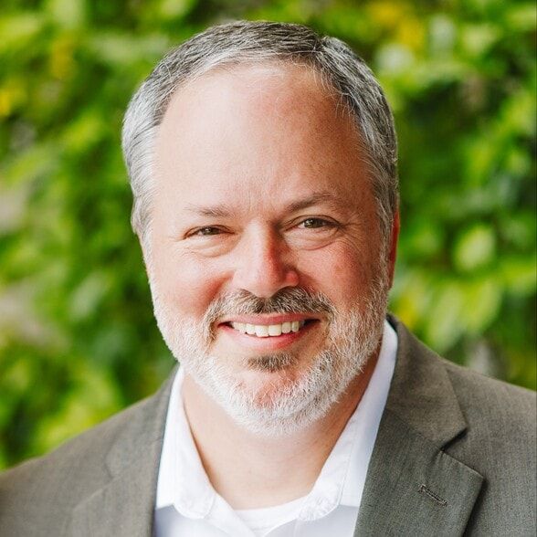 Land Listing Agent Photo