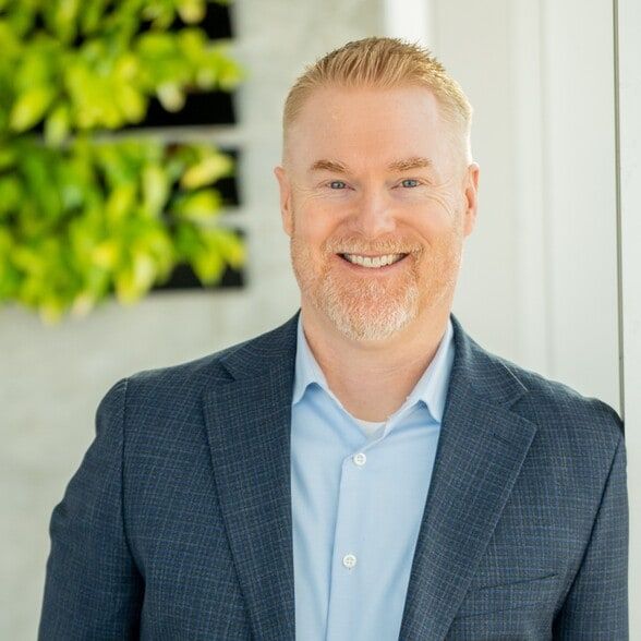 Land Listing Agent Photo