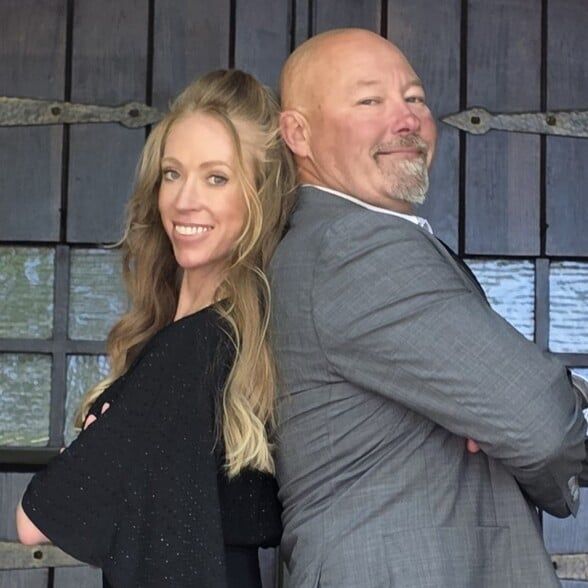 Land Listing Agent Photo