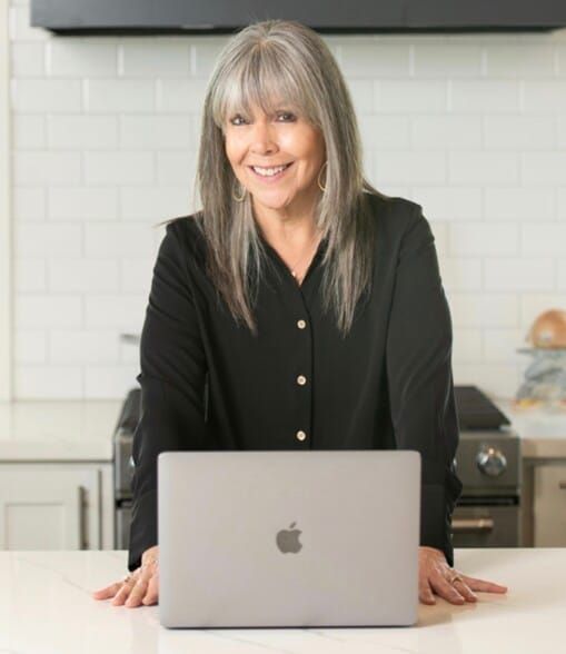 Land Listing Agent Photo