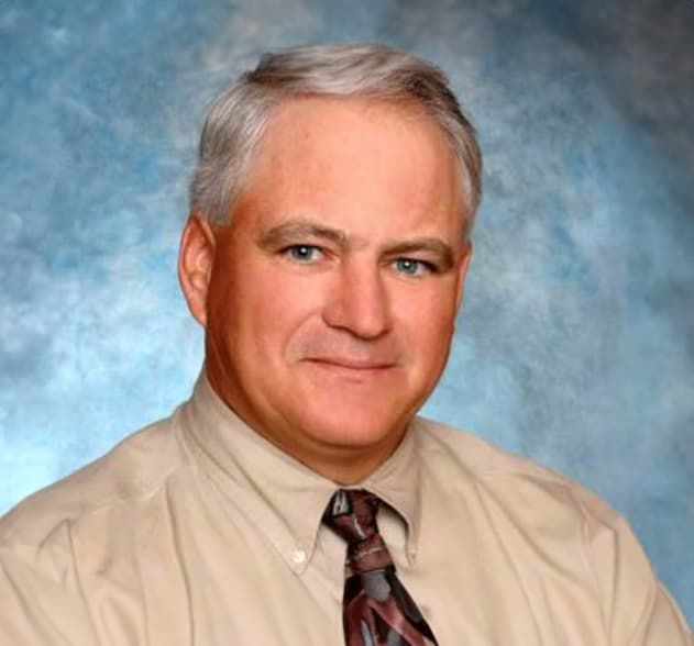 Land Listing Agent Photo