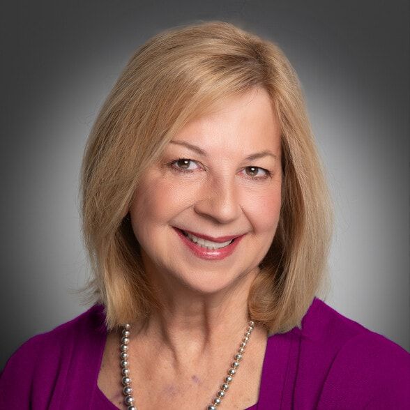 Land Listing Agent Photo