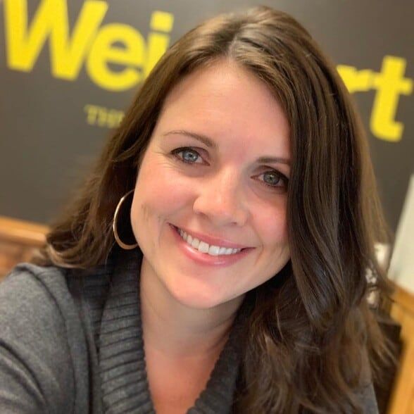 Land Listing Agent Photo