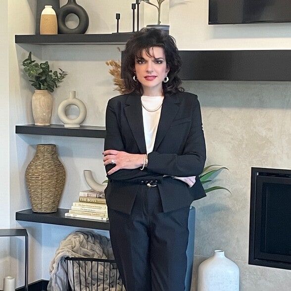 Land Listing Agent Photo