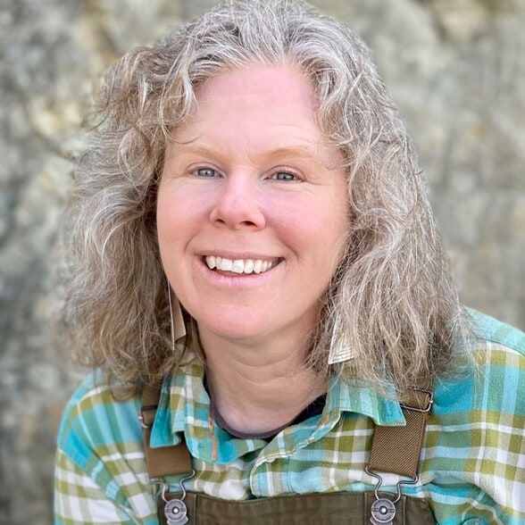 Land Listing Agent Photo