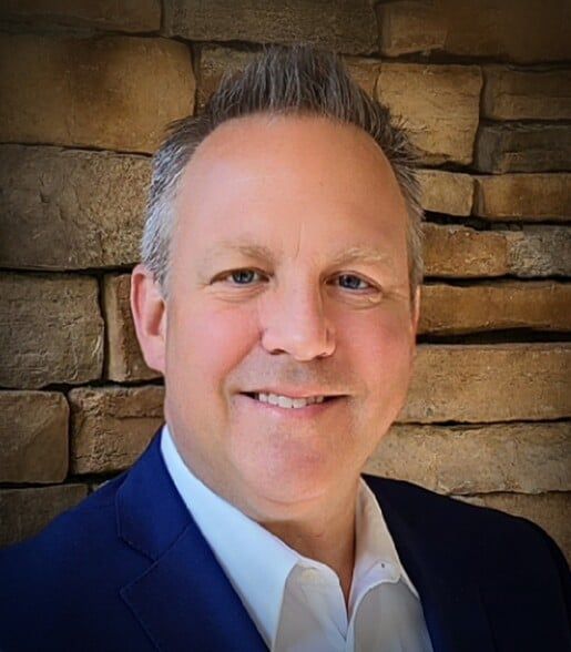 Land Listing Agent Photo