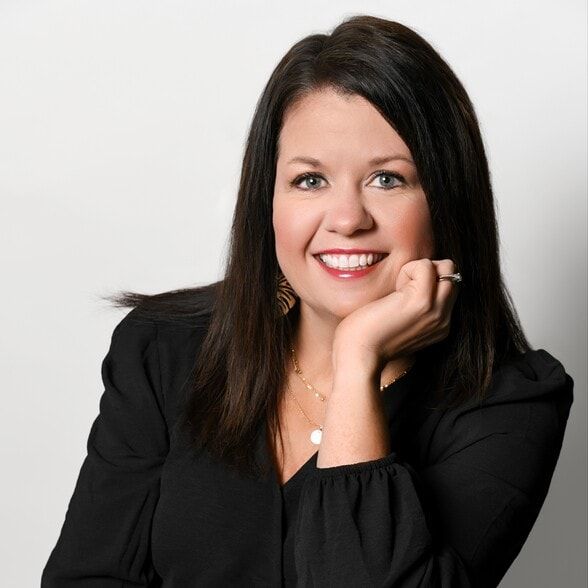 Land Listing Agent Photo