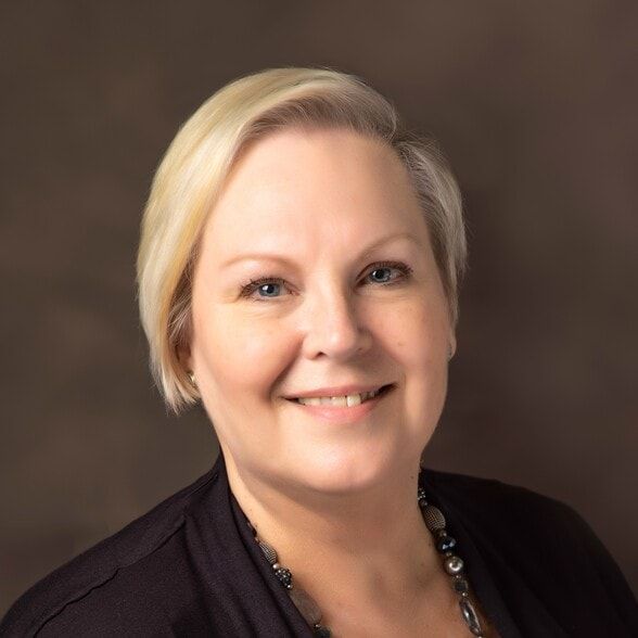 Land Listing Agent Photo