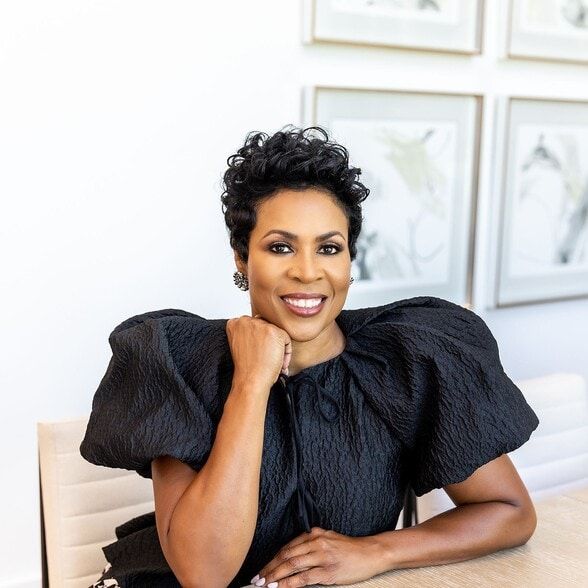 Land Listing Agent Photo