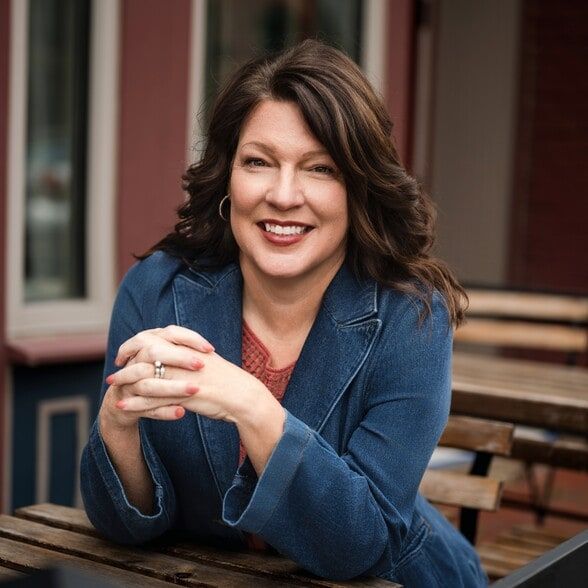 Land Listing Agent Photo