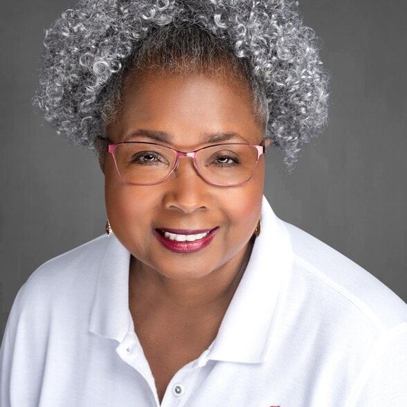 Land Listing Agent Photo