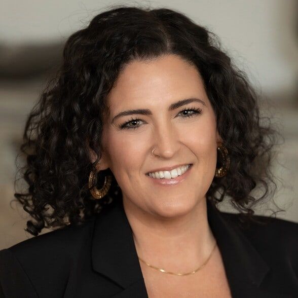 Land Listing Agent Photo