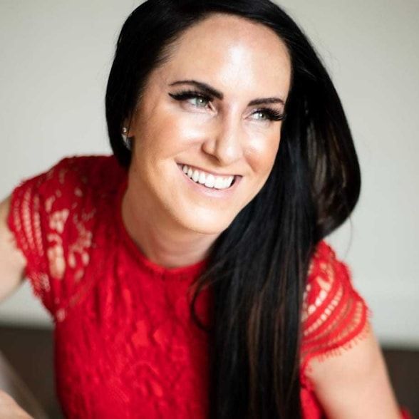 Land Listing Agent Photo