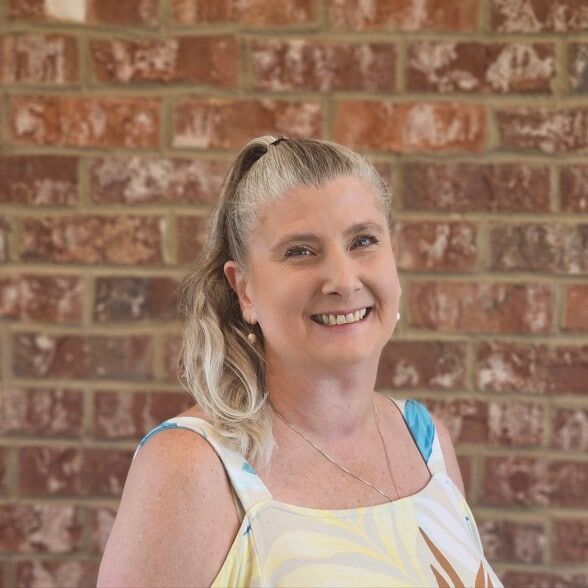 Land Listing Agent Photo