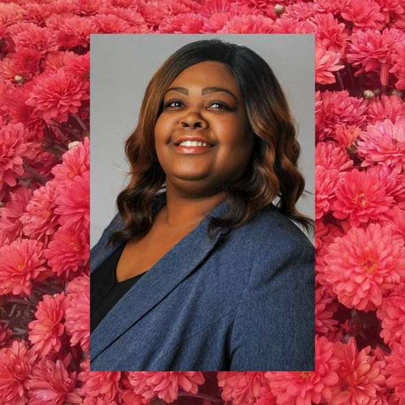 Land Listing Agent Photo