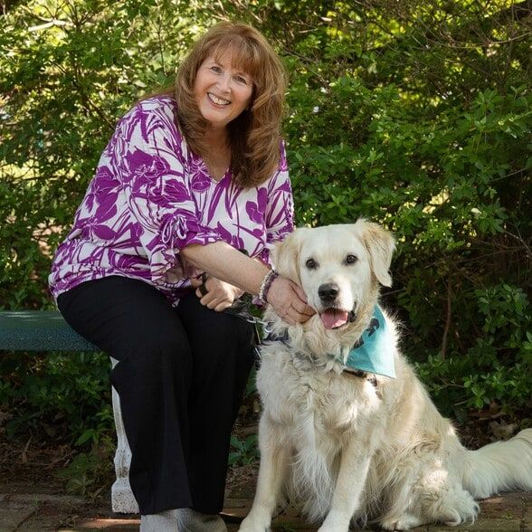 Land Listing Agent Photo