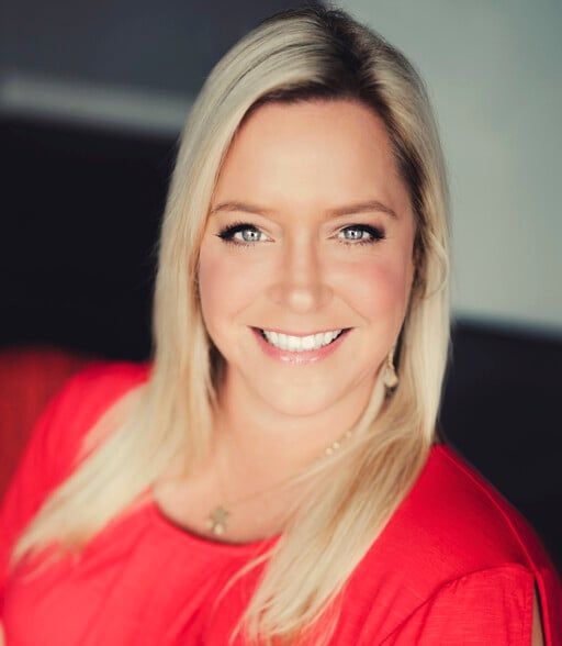 Land Listing Agent Photo