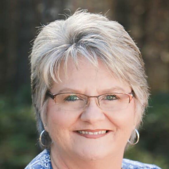 Land Listing Agent Photo