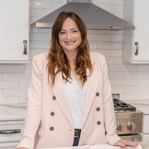 Land Listing Agent Photo