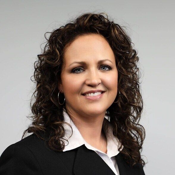 Land Listing Agent Photo